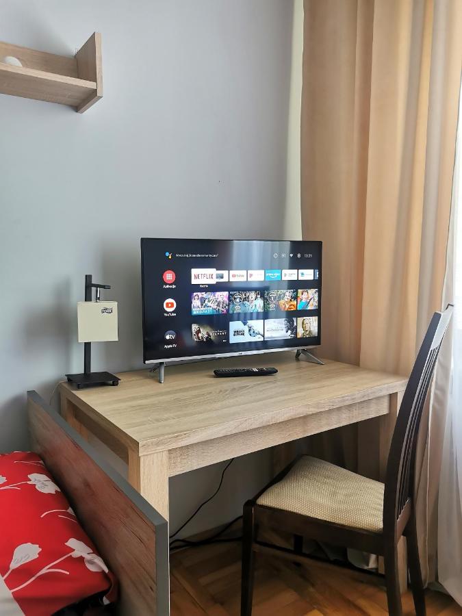 Two Bedrooms Faktura Fast Check-in 24h Apartment Rzeszow