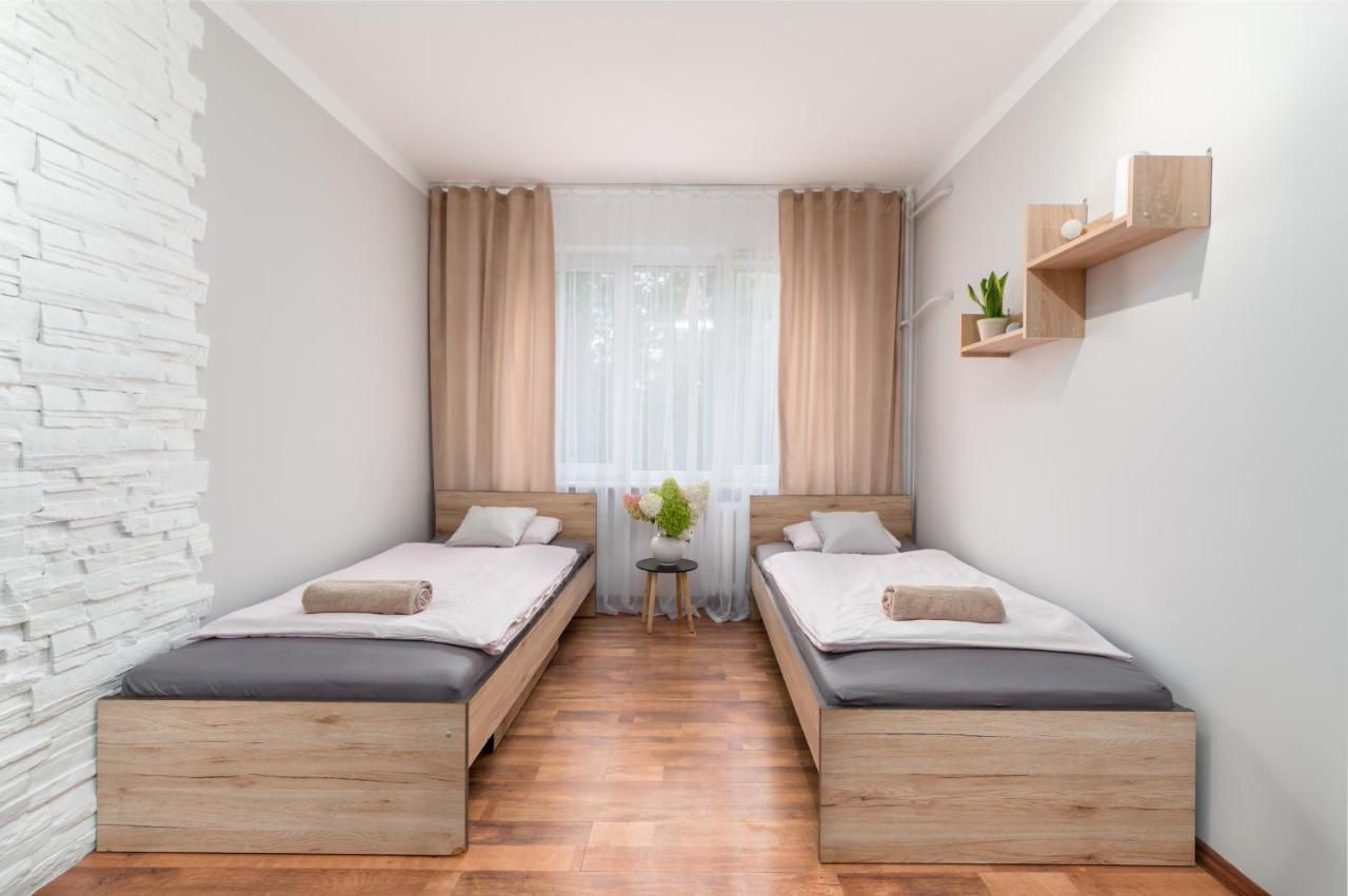 Two Bedrooms Faktura Fast Check-in 24h * Rzeszow